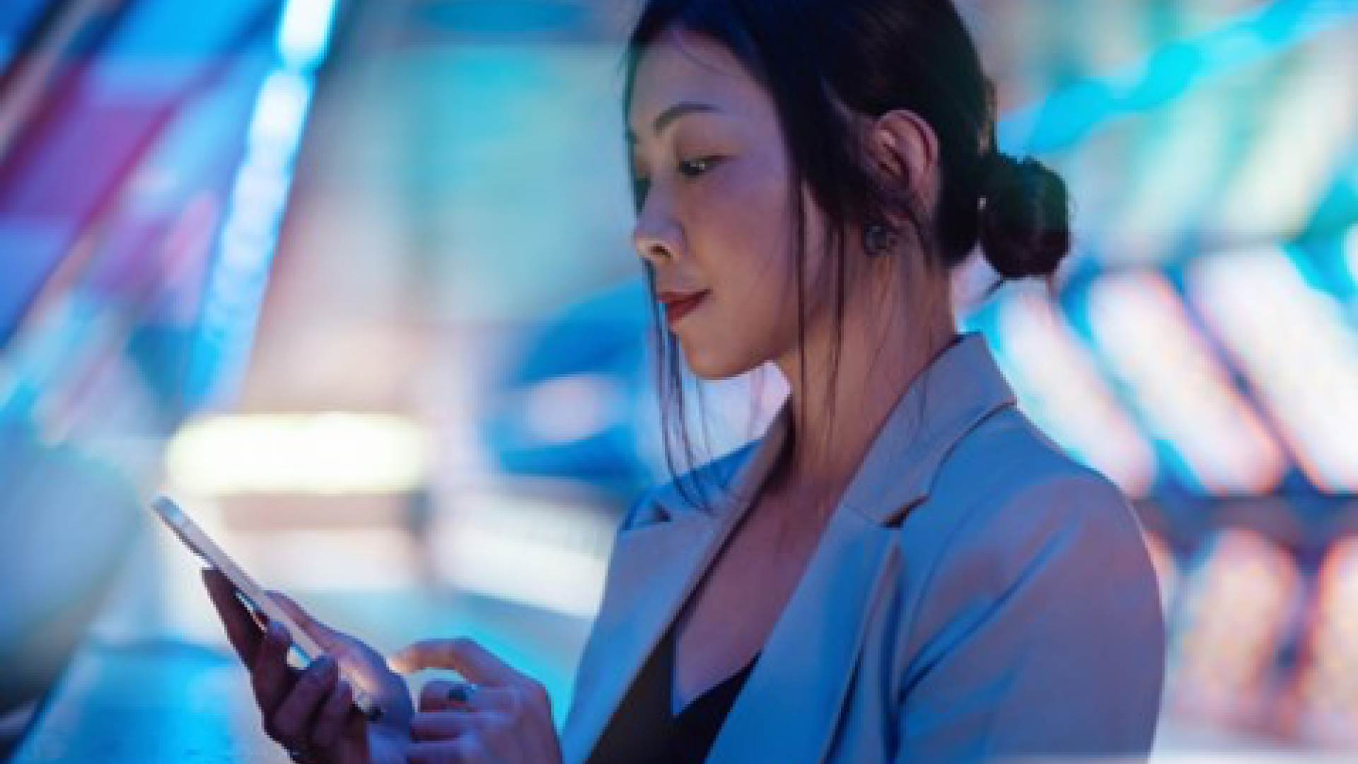 A flexible and reactive platform